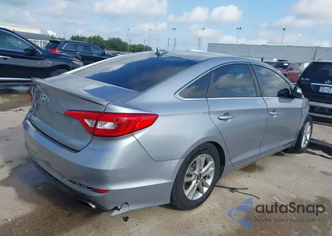 2017 Hyundai Sonata z USA, uszkodzony, nr VIN 5NPE24AF5HH492114